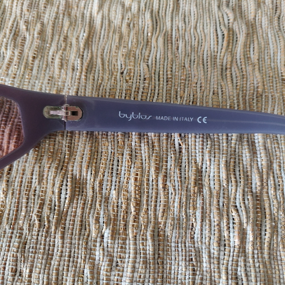 Byblos (Made in Italy) Original Sunglasses - Picture 3 of 8